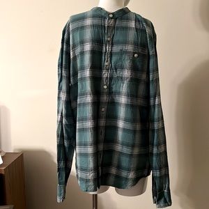 Hollister Men's Long Sleeve Button Down Shirt